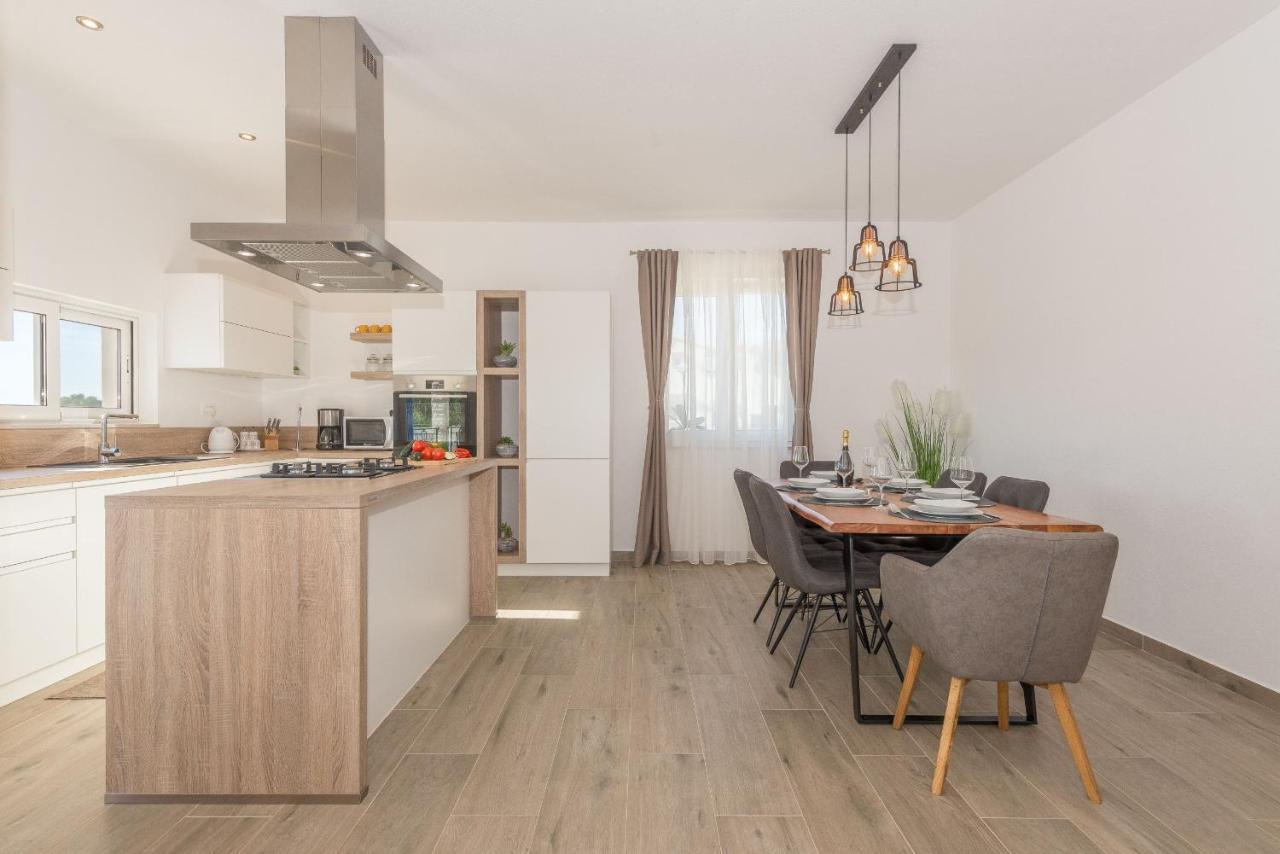 Villa Tara Zadarvillas Tinj 外观 照片