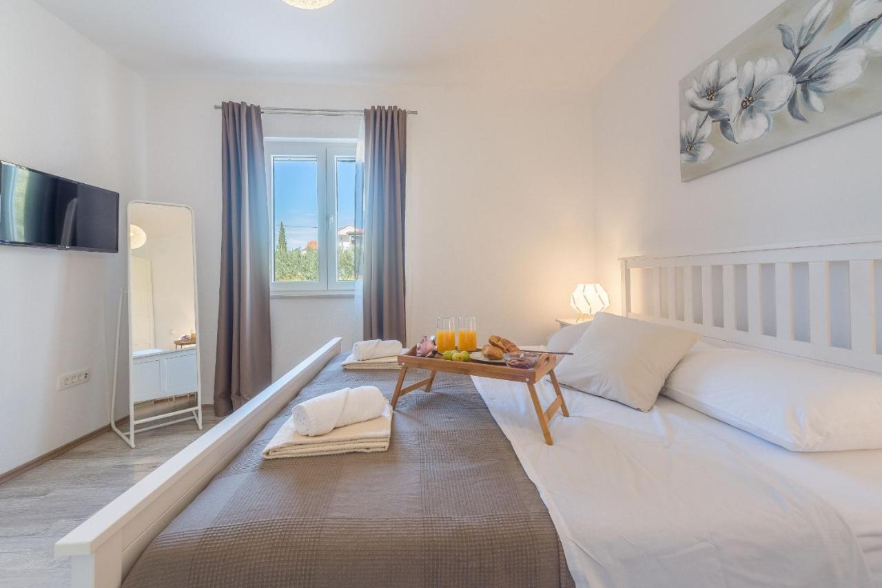 Villa Tara Zadarvillas Tinj 外观 照片