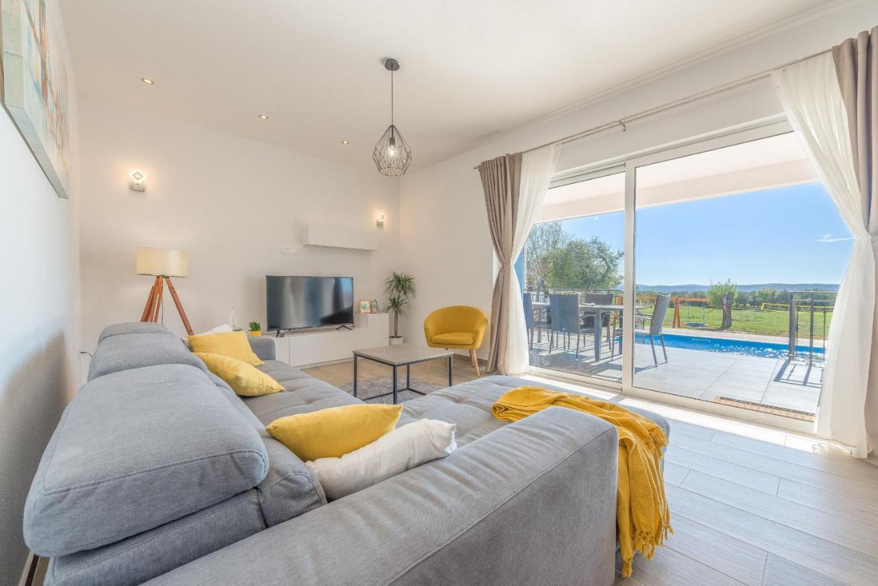 Villa Tara Zadarvillas Tinj 外观 照片